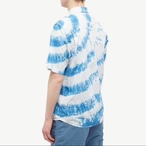 KAVU Men's Excellent Adventure Short Sleeve Shirt in Charge The Morning Xl